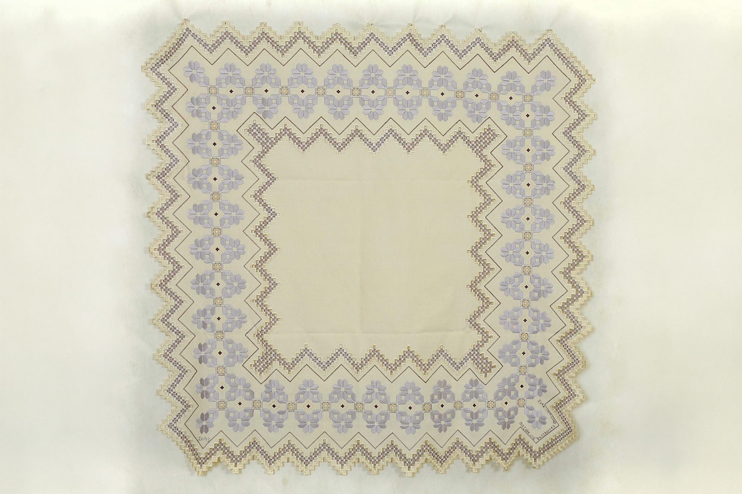 Zovag Kantarjian Hardanger