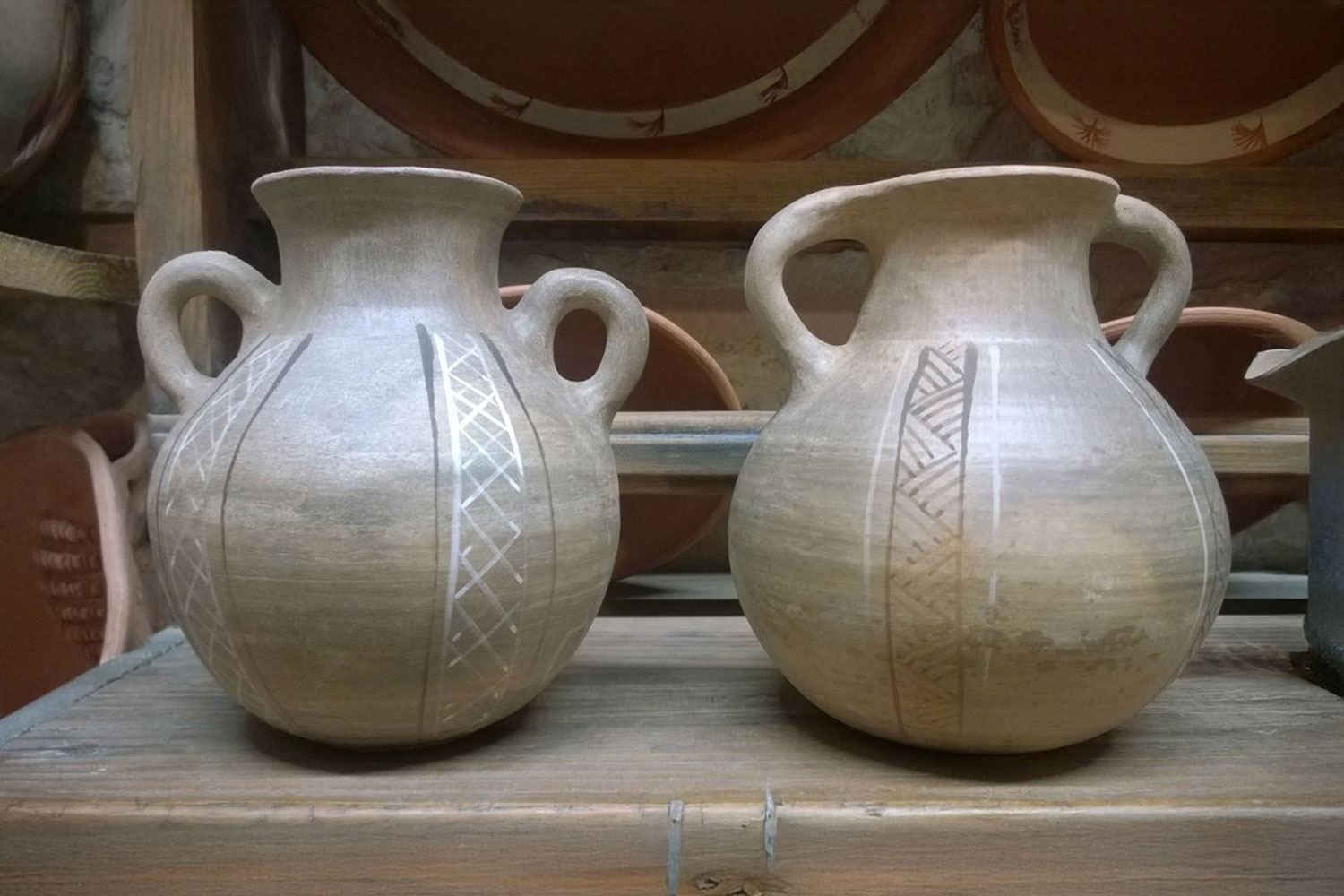 Giorgis Dalamvelas & Mariniki Mania Traditional vessels with geometric decoration