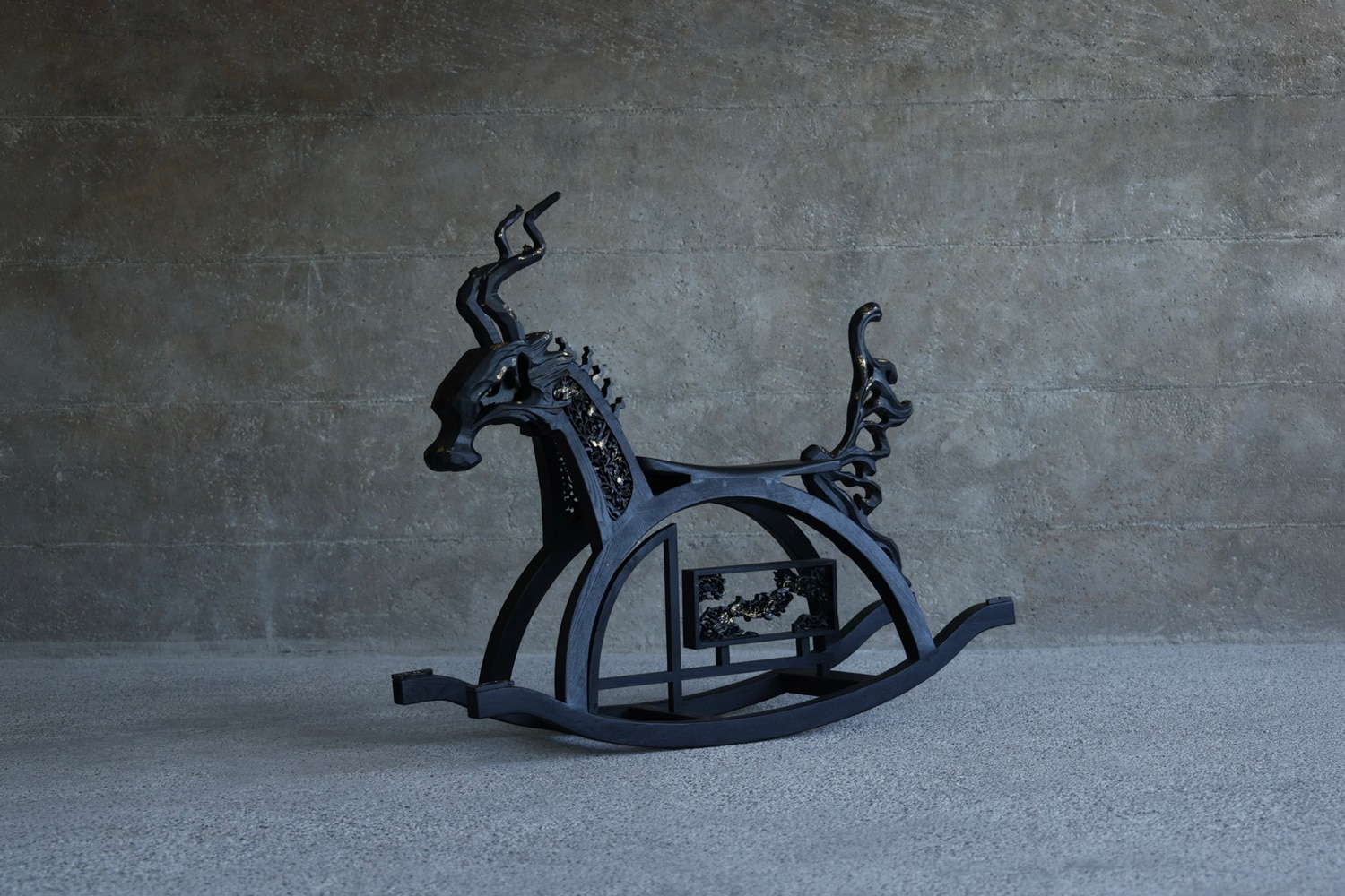 Rocking Horse of Classic Mountain and Sea