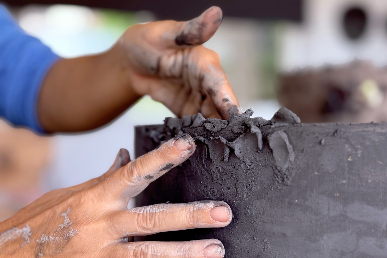 Faye Papargyropoulou Take a guided tour of a ceramic workshop in Athens