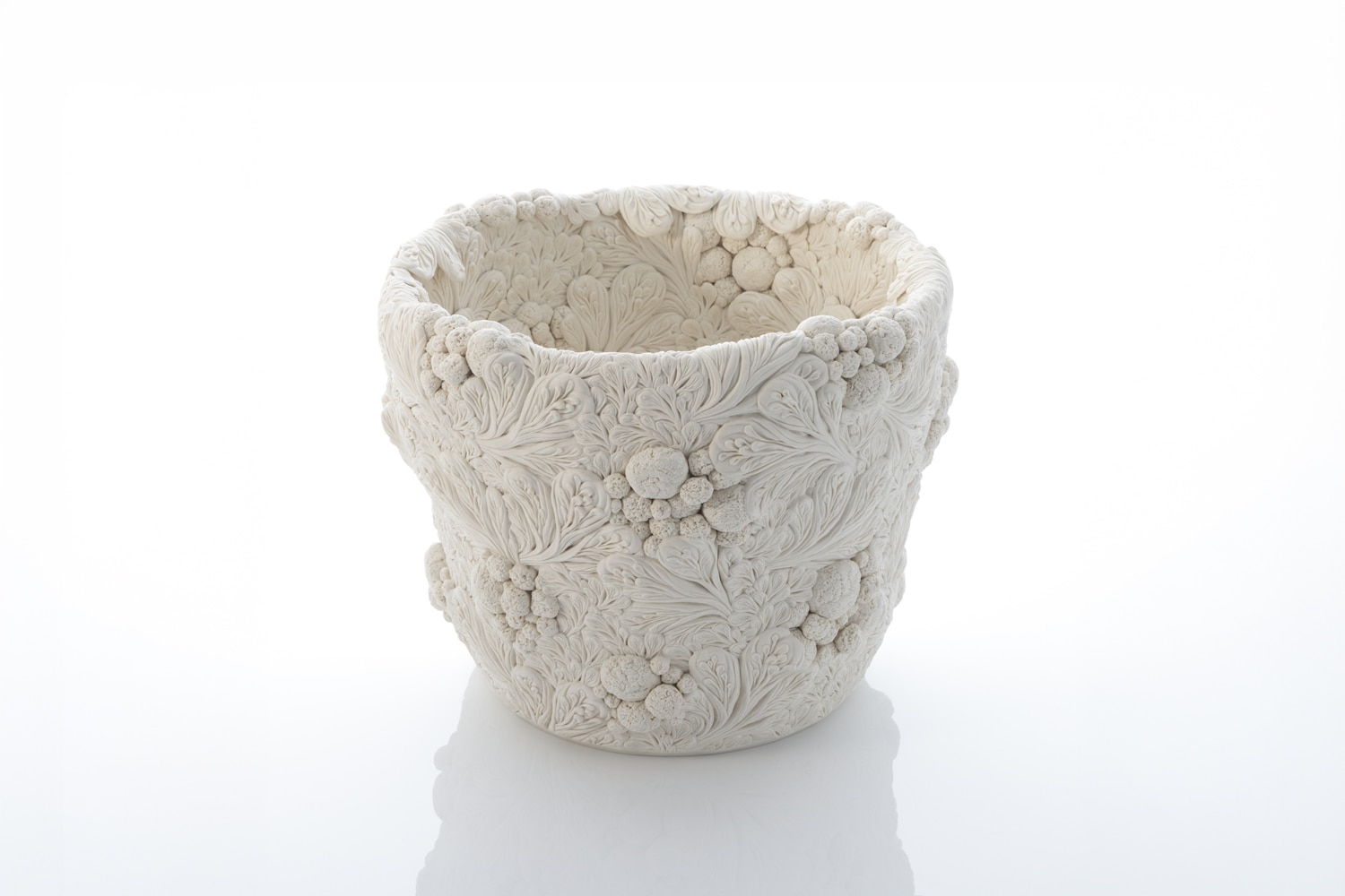 A Large Sakura Petal and English Daisy Bowl; A Zenmai and Nazuna Bowl with Buds
