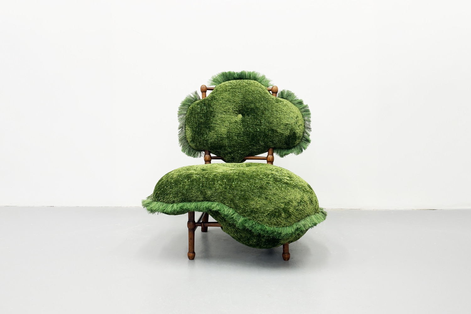 Charlotte Kingsnorth Hi!breed Chair