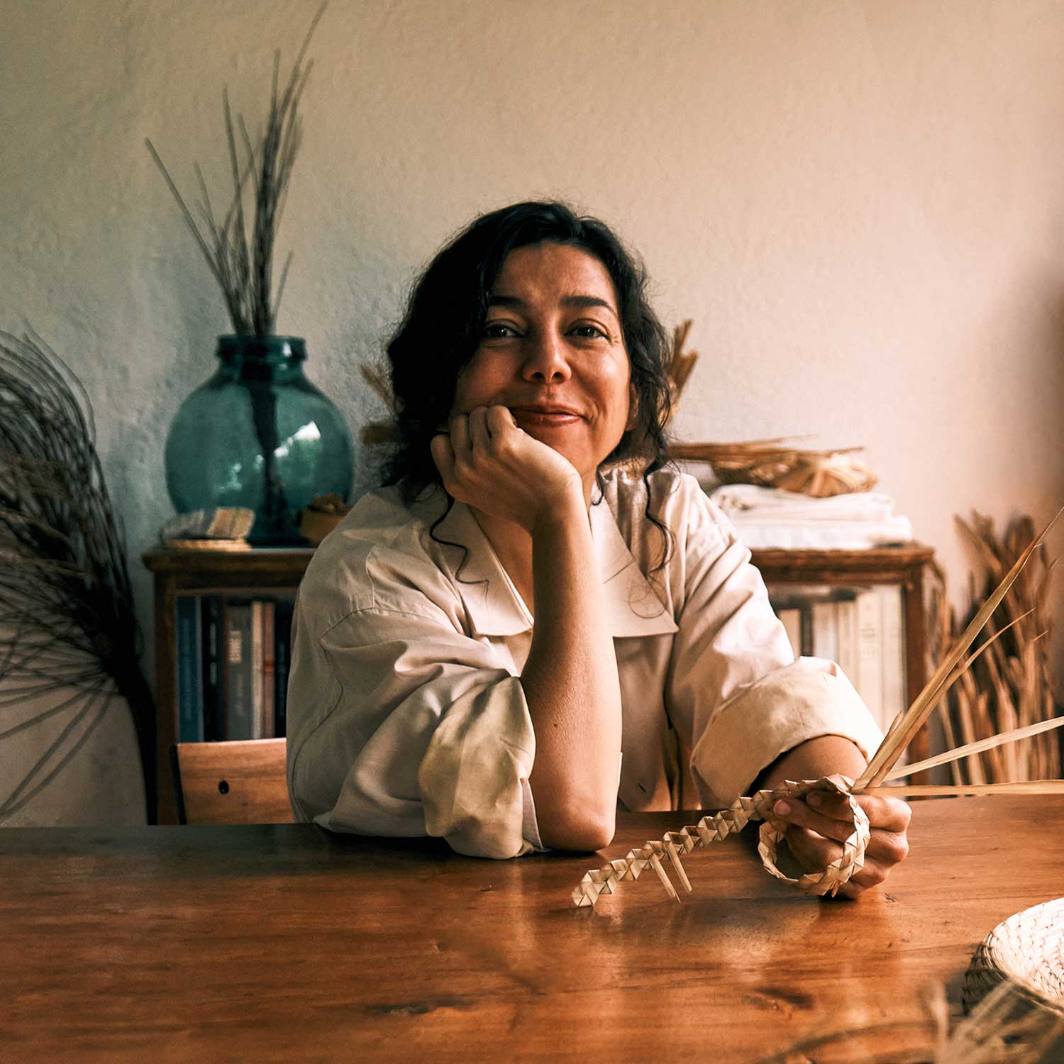 Alba F Castro