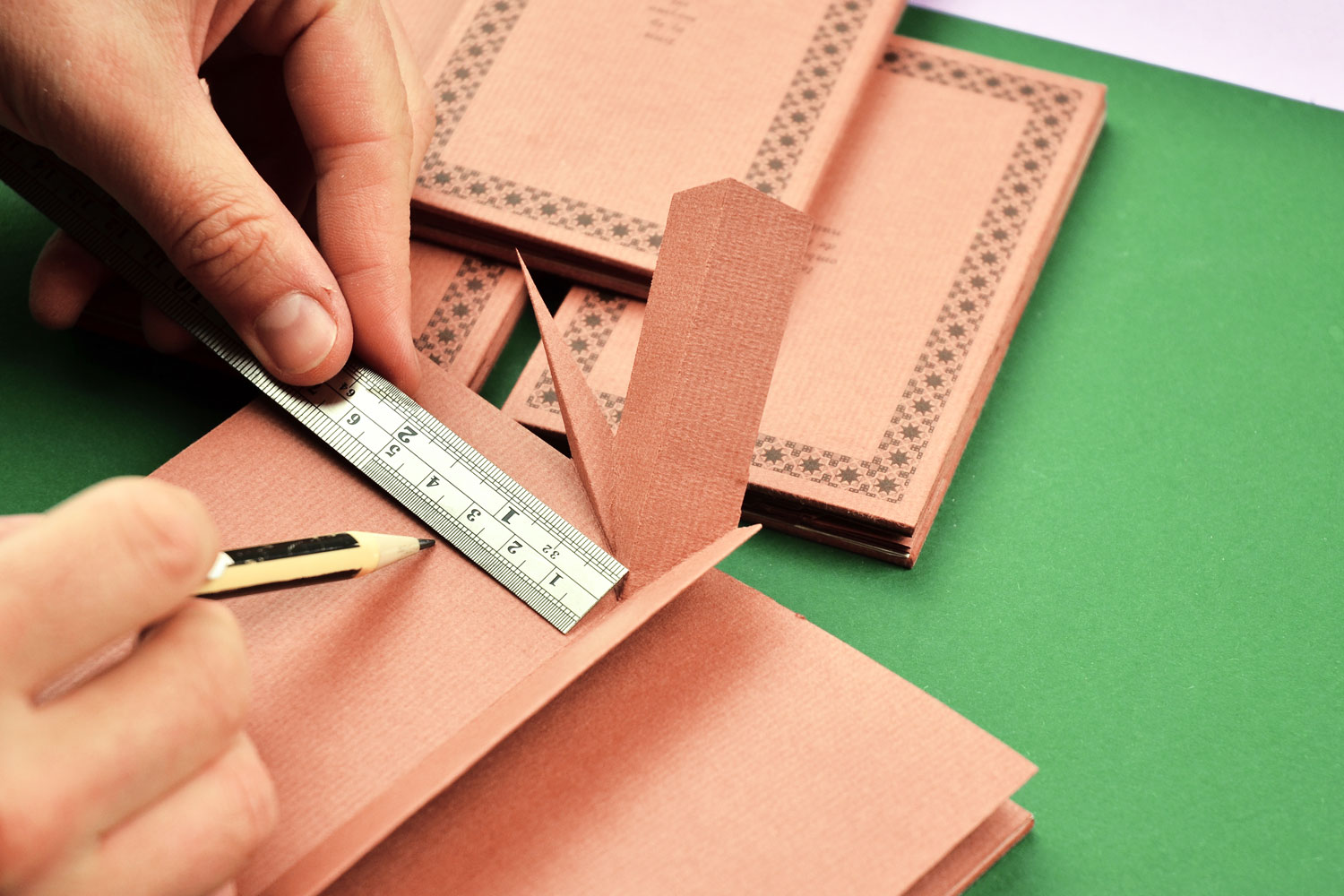 Libri Finti Clandestini