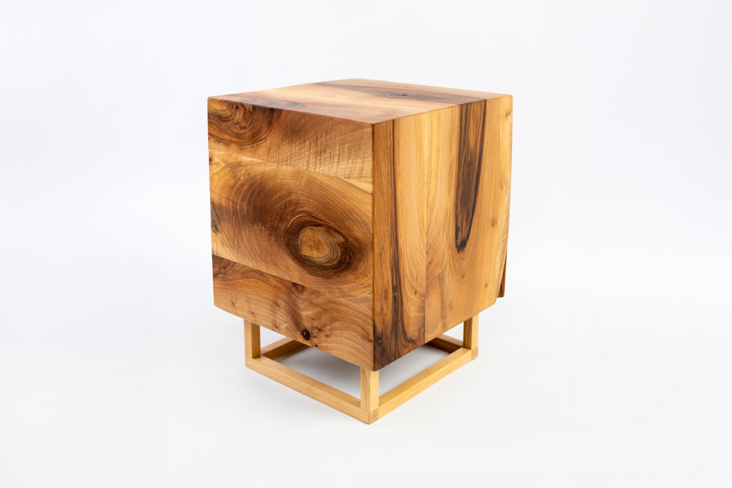 Cathy Augias Waldura Cube Cos