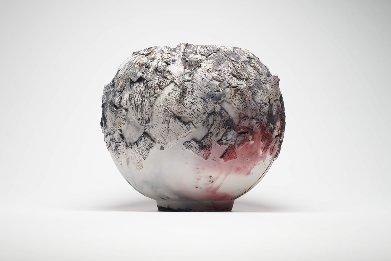Kurt Alexander Large pit-fired Earth jar