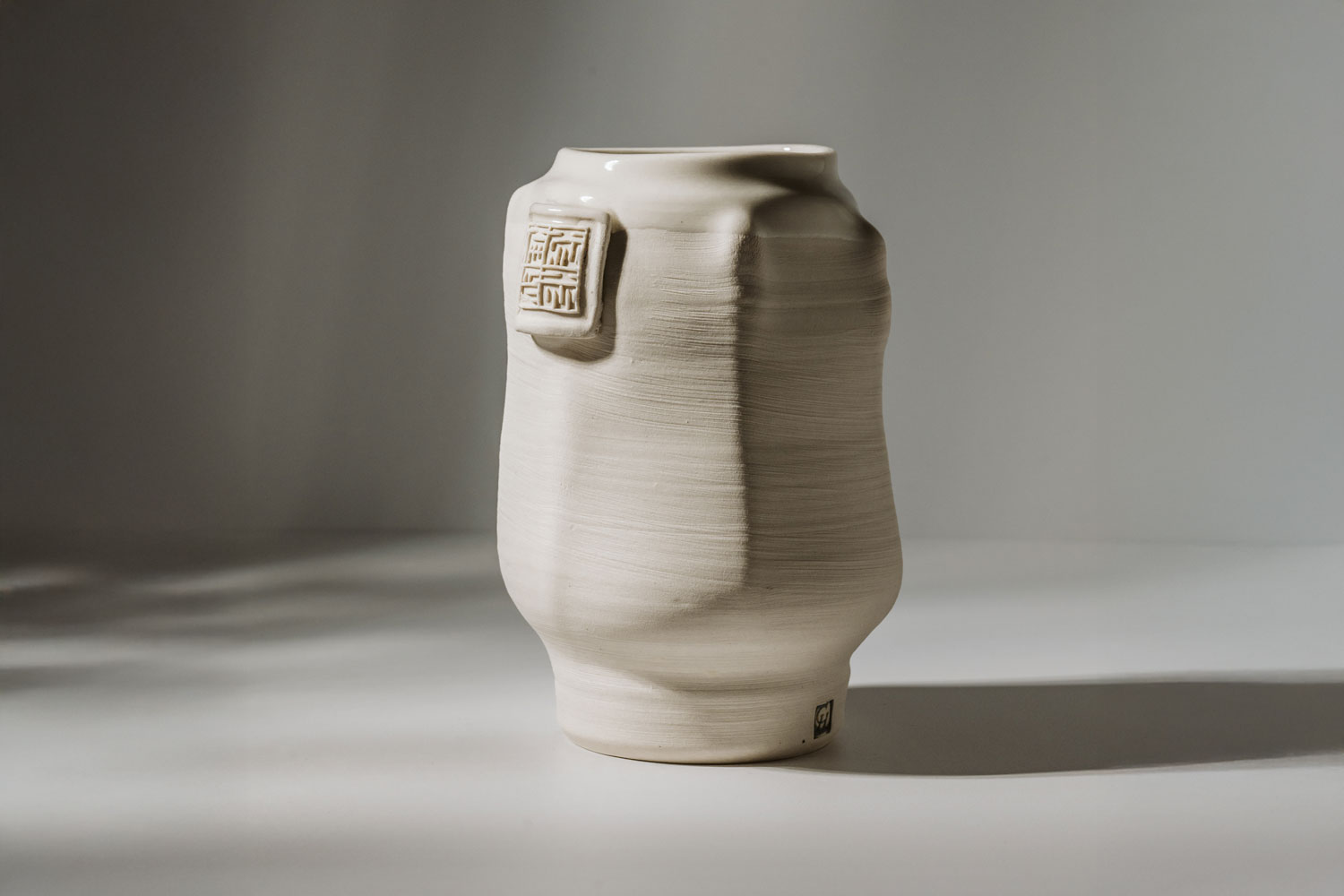 Coralie Huckel Ivory vase