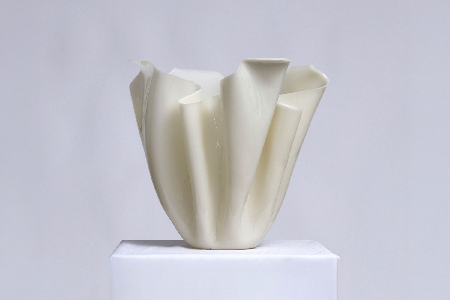 SERENITY sculptural vase by Emilie Jensen