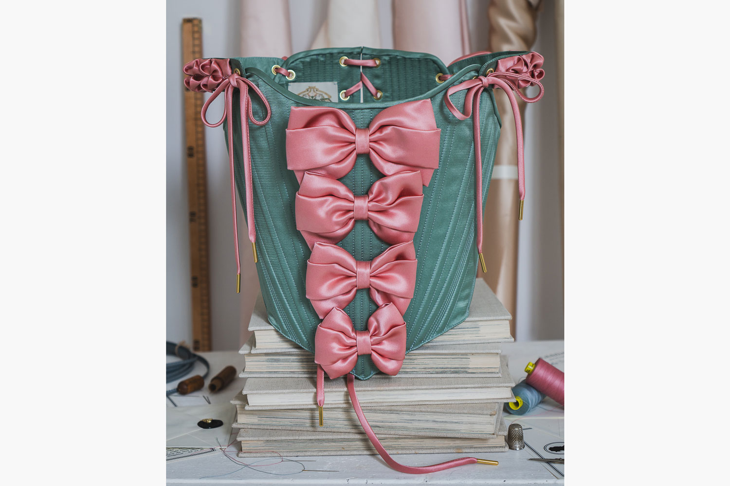 Elena Friolotto The Lady corset