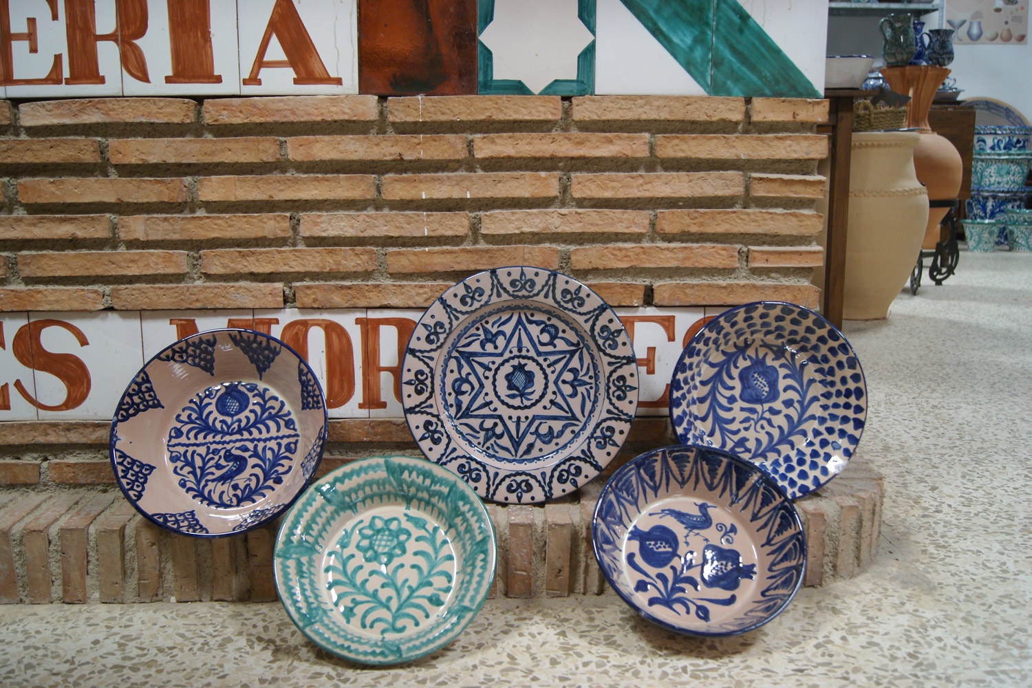 Blas Emilio, Luis Fernando & Roberto Casares Traditional Granada pieces