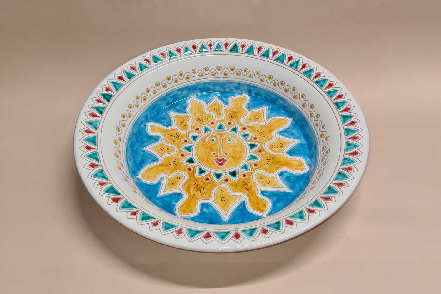 Andrea Farci Round centerpiece