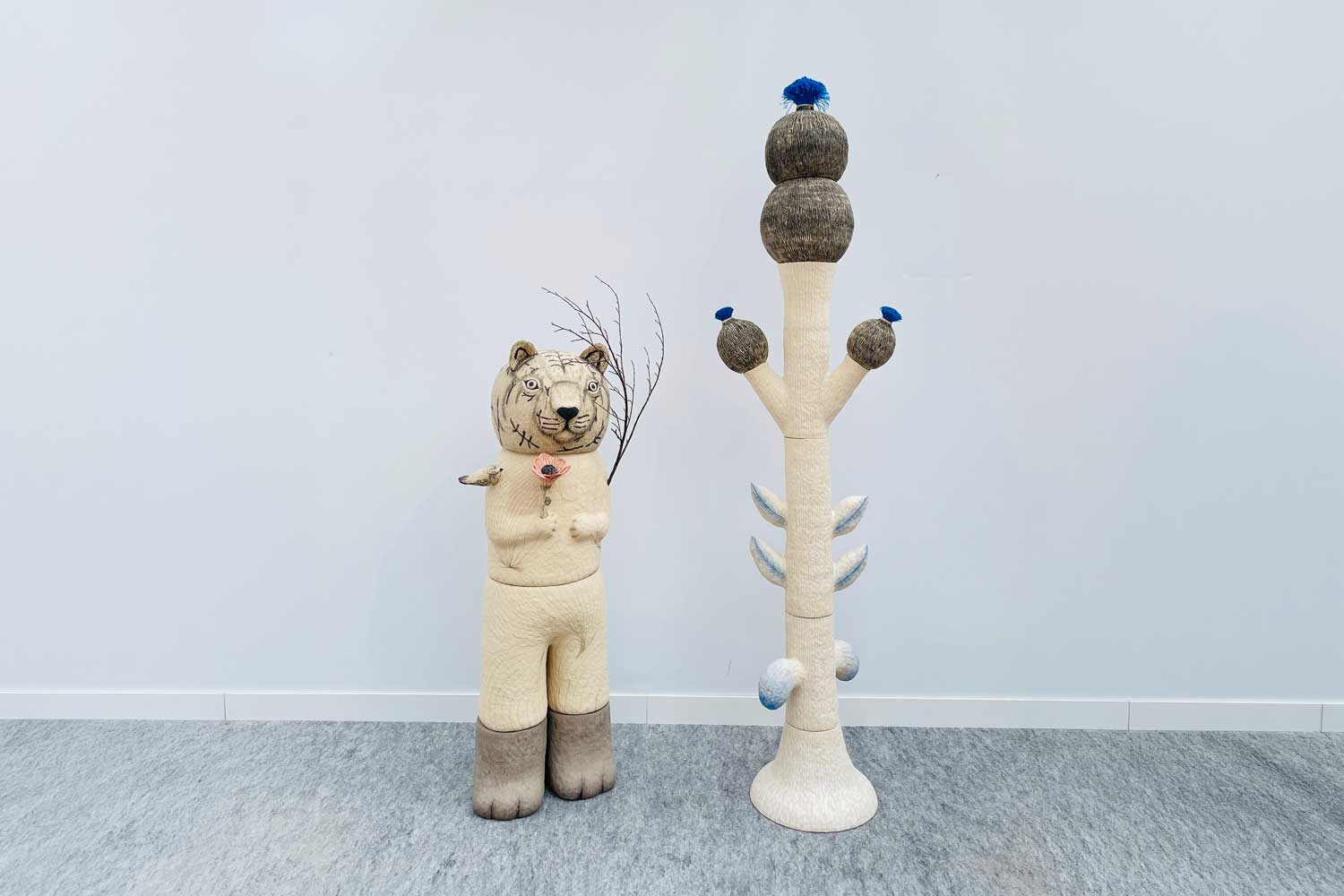 Yun-Jung Song Totem- Homme Tigre et Plante géante