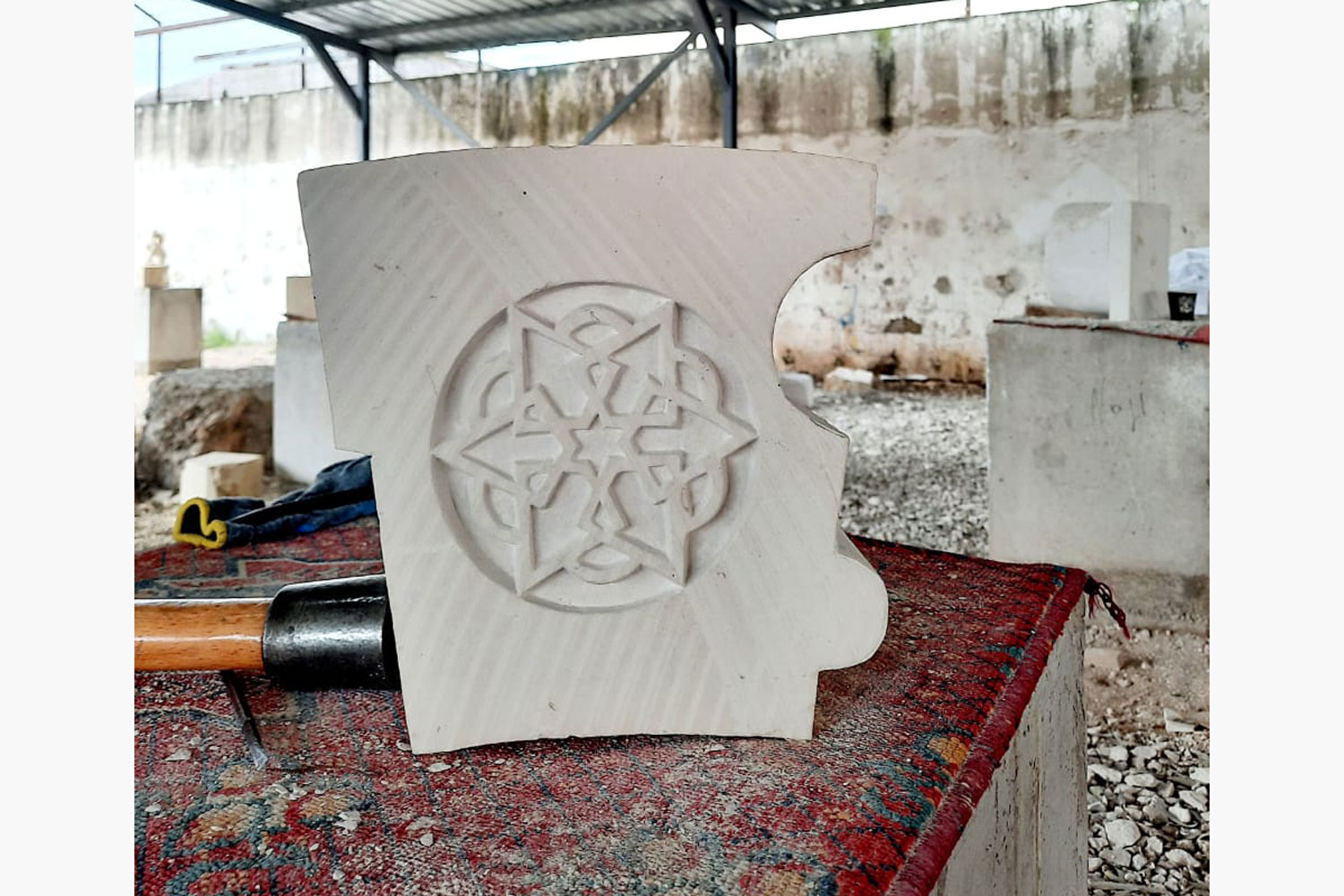 Eshraq Alabrash Geometry in relief