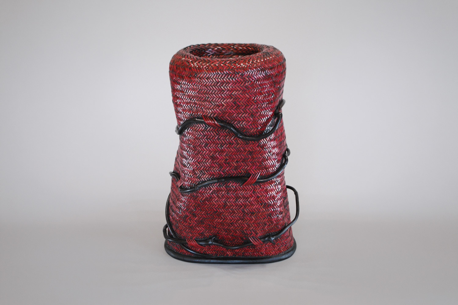 Jiro Yonezawa Red flower basket