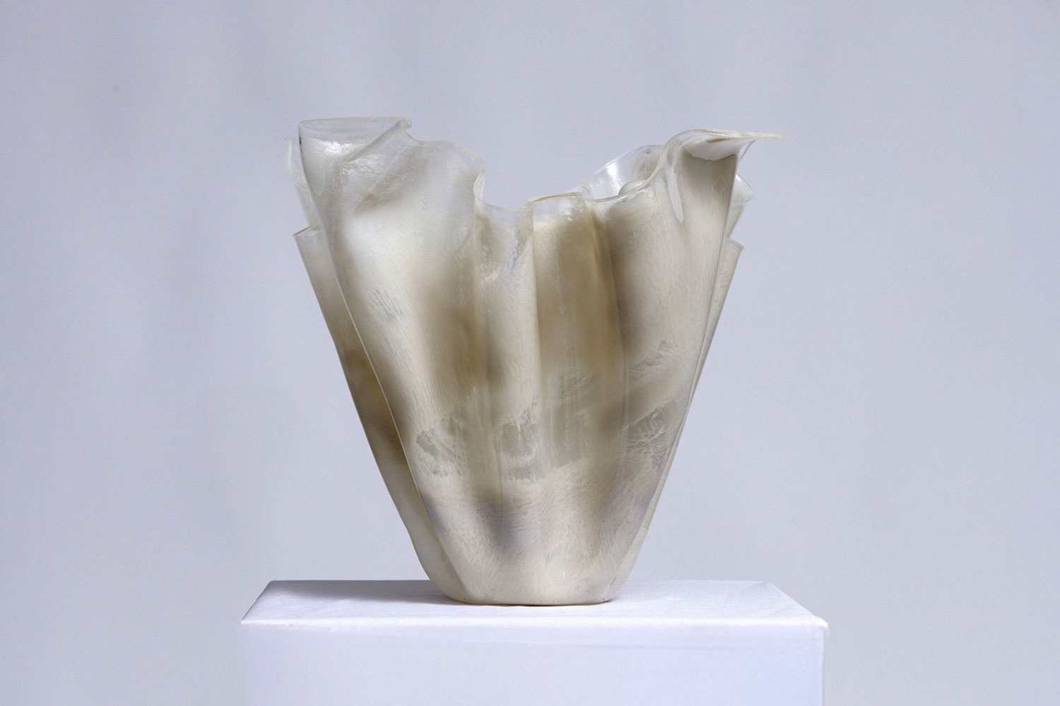 AURA sculptural vase by Emilie Jensen