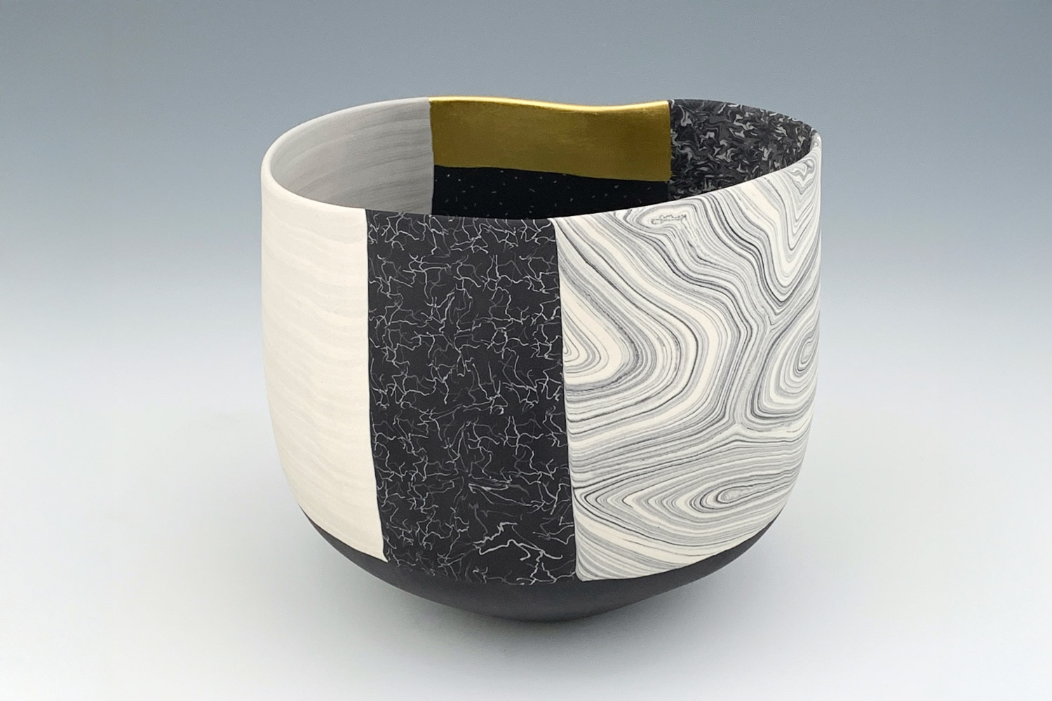 Thomas Hoadley Small bowl