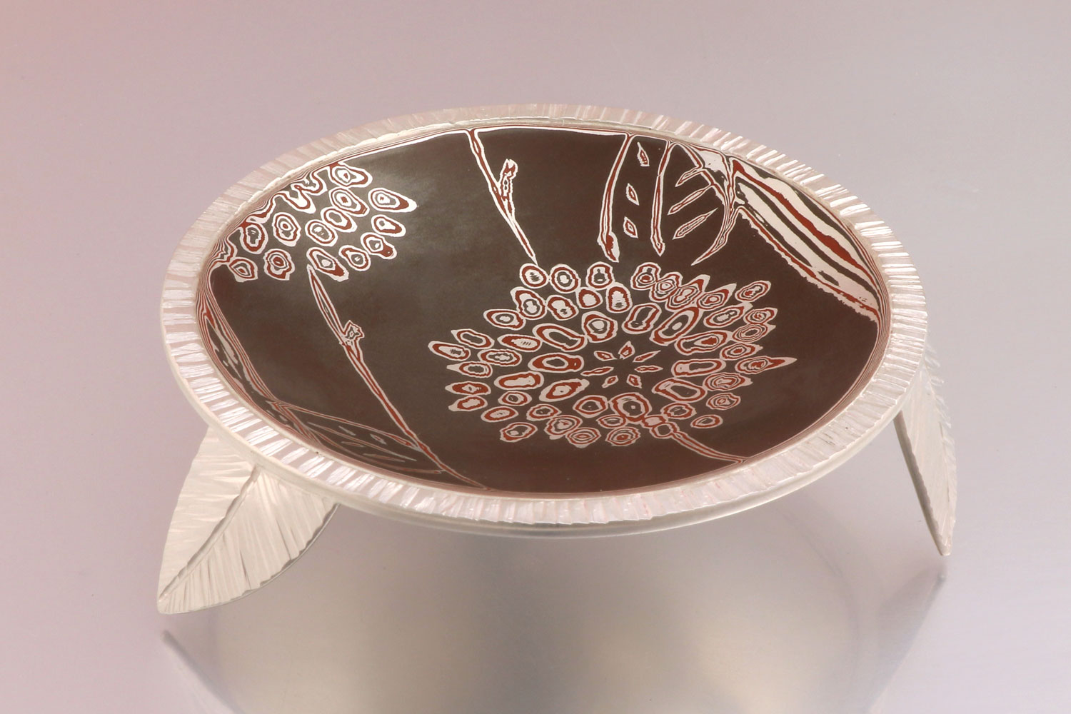 Anne Wolf Kiku dish
