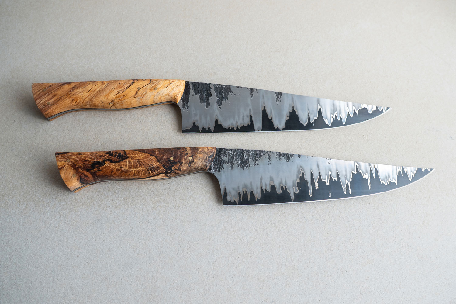 Vu Nguyen Persian knive