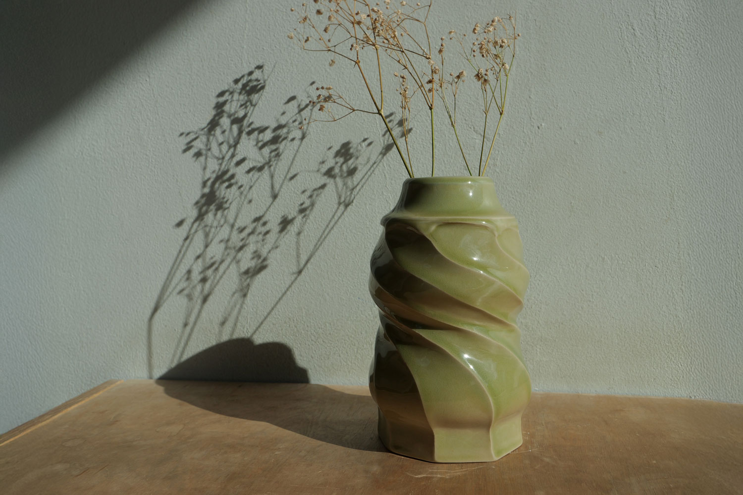 Petros Stavrou Green spiral vase