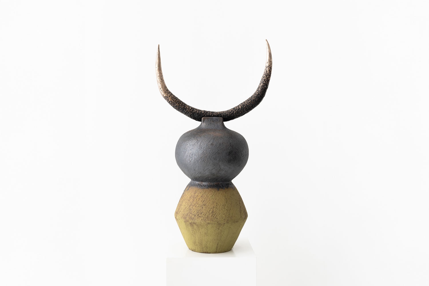 Zizipho Poswa uNozakuzaku