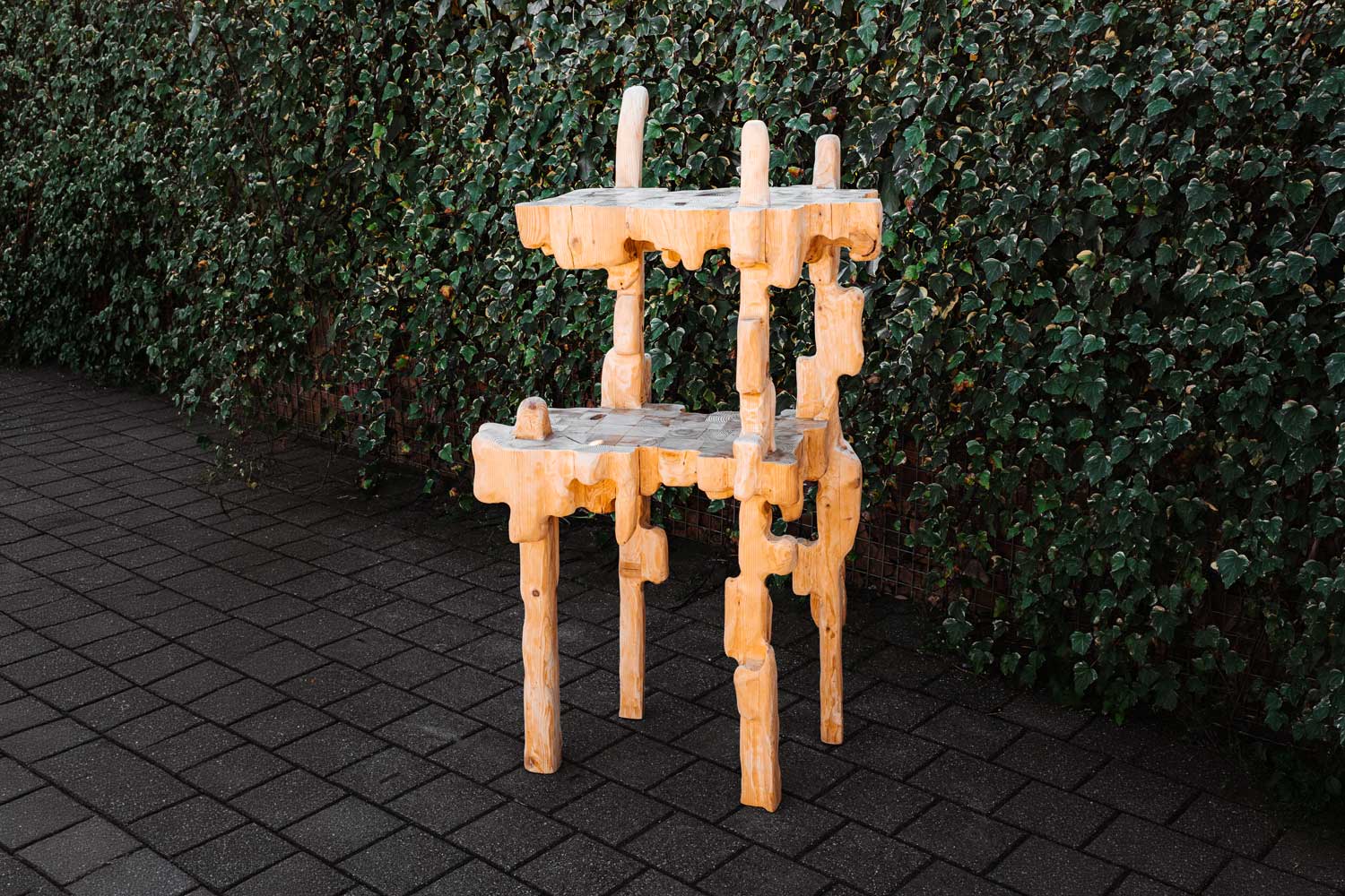 Dario Erkelens Offcut shelf