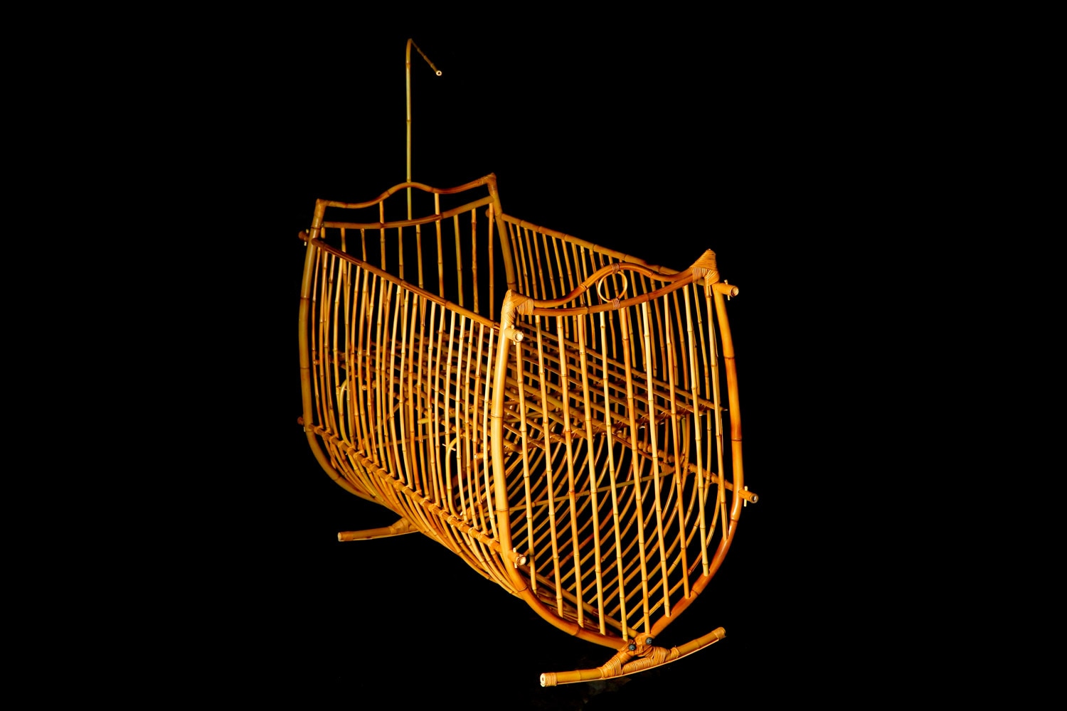 Lucio Ventania Berço Oco