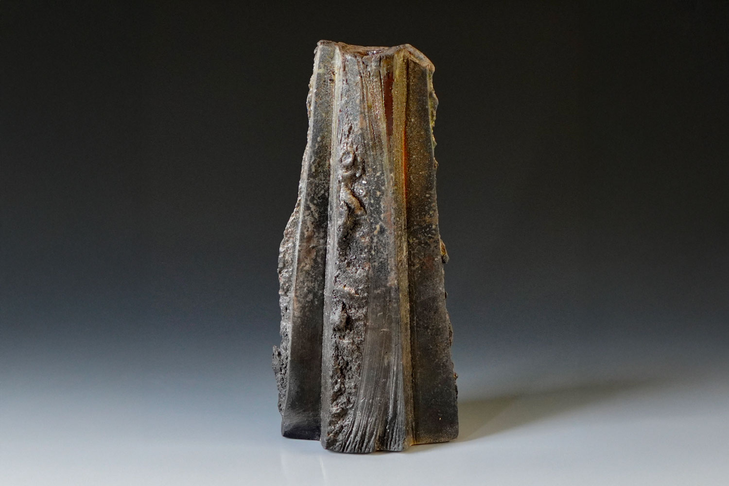 Akira Satake Sculptural vase