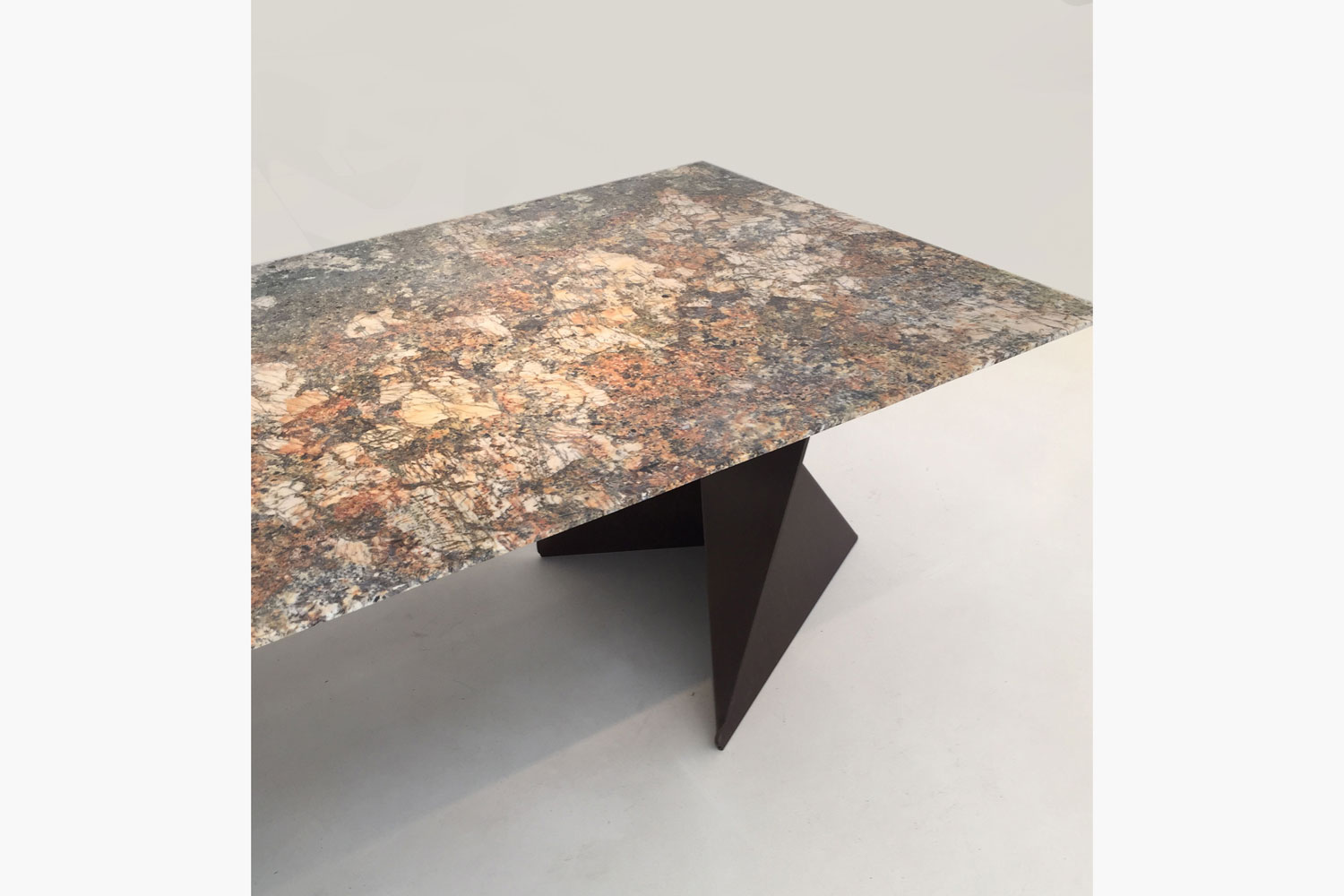 Xandre Kriel Vos Altar