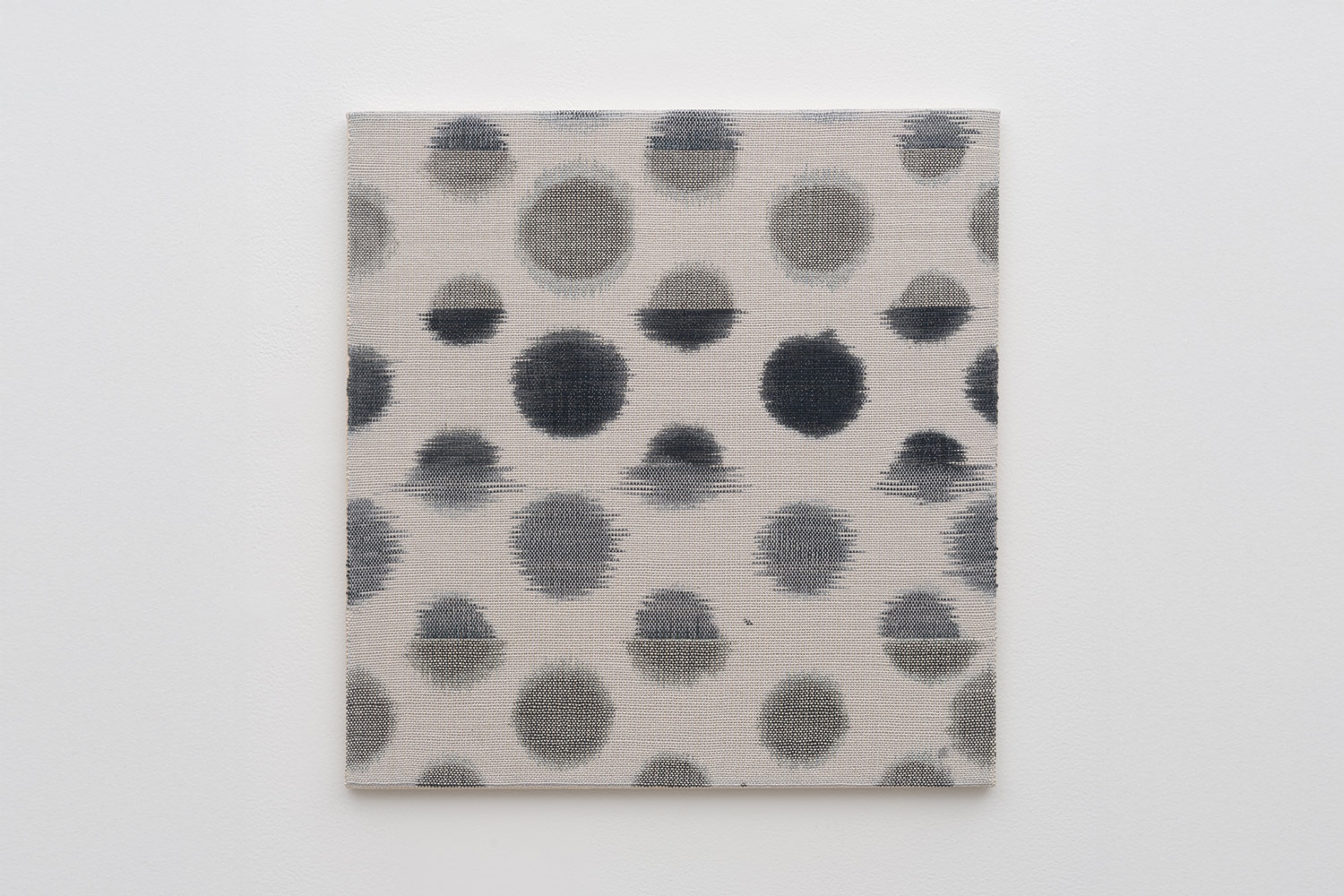 Lesley Kice Nishigawara Dark blue dots