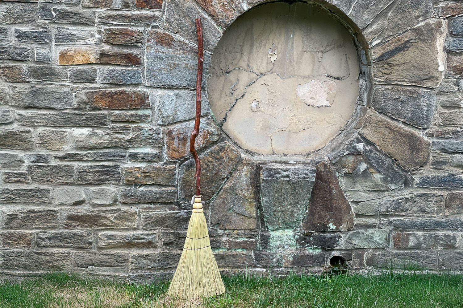 Tia Tumminello Birch House broom