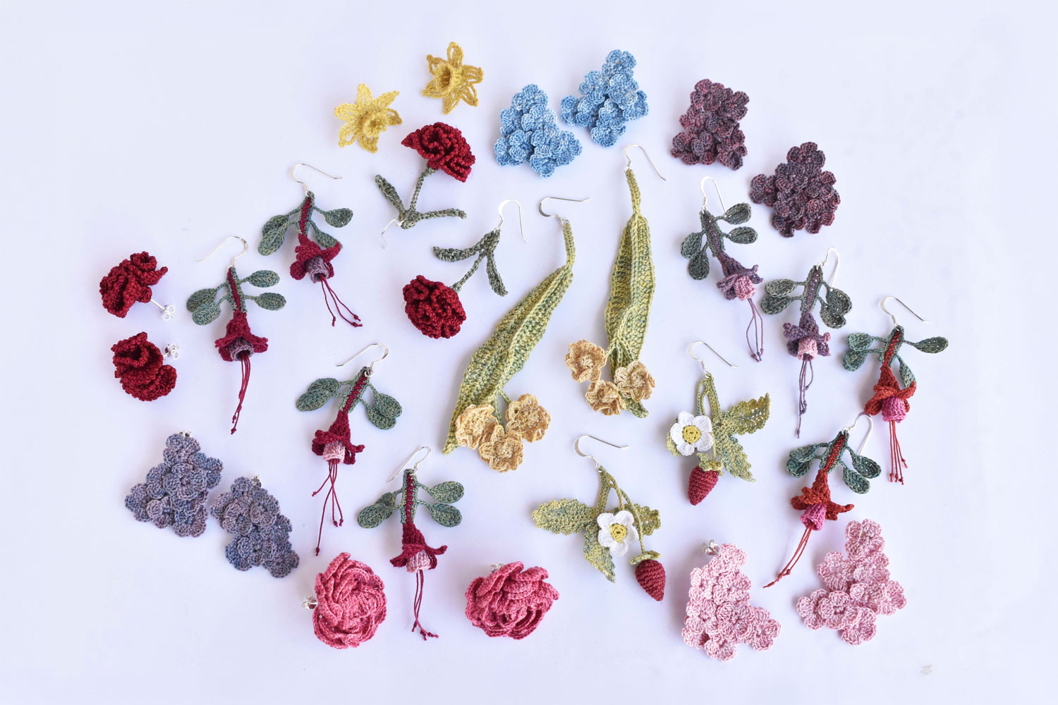 Alice Albergaria Borges Flower Crochet earrings collection