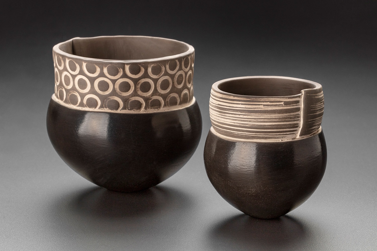 Paula Shalan Pinch pots with textured slabs
